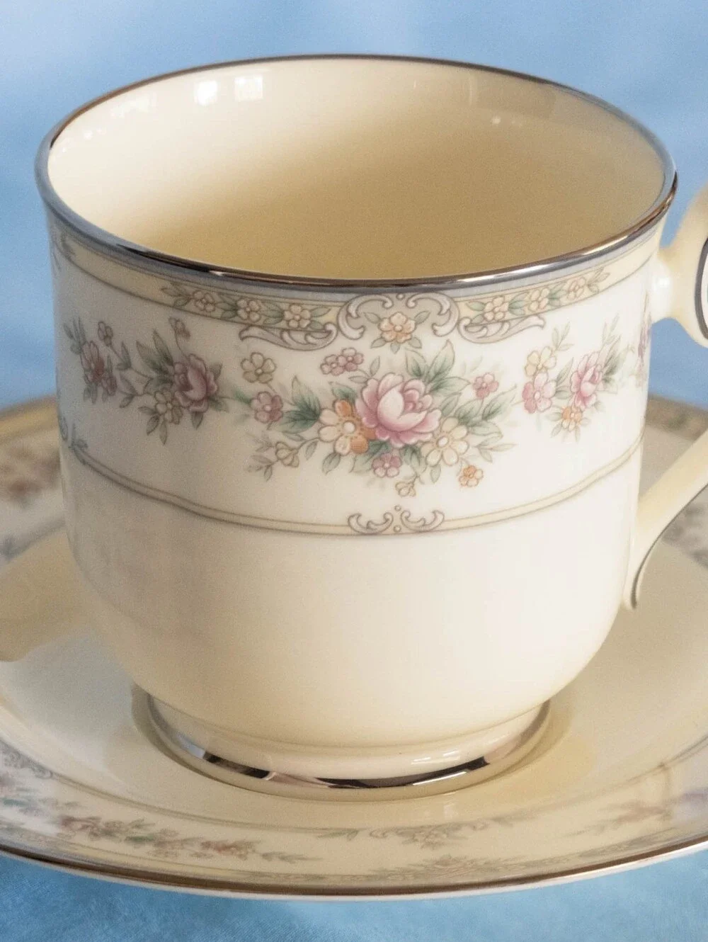Beautiful Vintage Noritake Shenandoah Pattern 9729 Dinnerware Set. Mint! Japan!